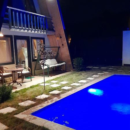 Happyhouse Bungalov Three-Room, Sw Pool With Lake View, Sapanca B1 Buitenkant foto